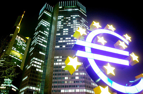 In attesa delle mosse della Bce